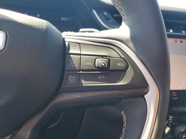 Used 2023 Jeep Grand Cherokee L Limited w/ Luxury Tech Group II RWD image 17