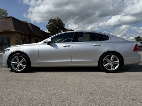Used 2017 Volvo S90 T5 Momentum w/ Protection Package image 2