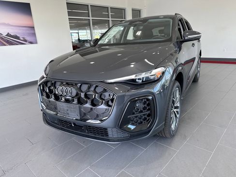 New 2026 Audi Q5 Premium Plus AWD/4WD image 3