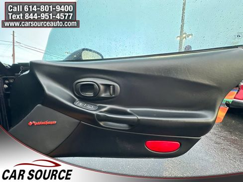 Used 1997 Chevrolet Corvette Coupe w/ Memory Pkg RWD image 30