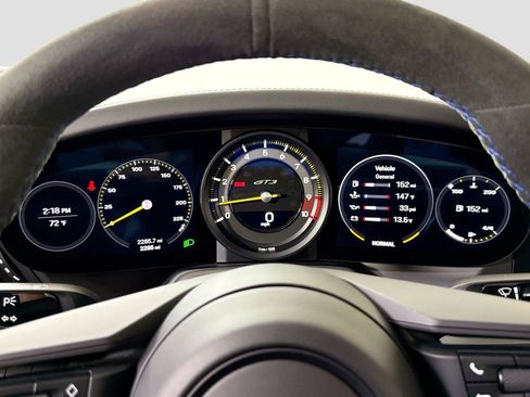 Used 2023 Porsche 911 GT3 RWD image 16