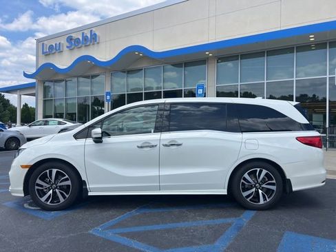 Used 2018 Honda Odyssey Elite image 11