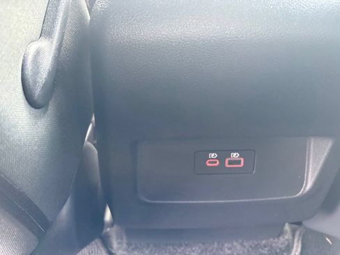 Used 2024 Nissan Frontier Pro-X RWD image 19