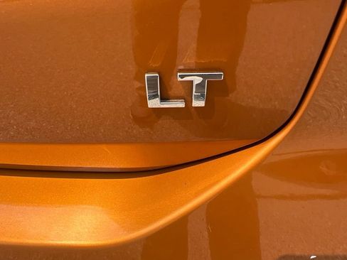 Used 2018 Chevrolet Equinox LT w/ Sun & Infotainment Package FWD image 35