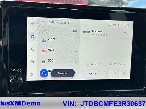 Used 2024 Toyota Corolla LE image 37