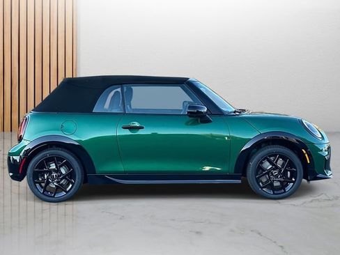 New 2026 MINI Cooper S image 2