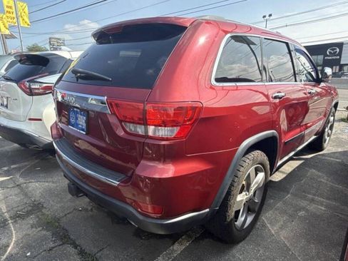 Used 2013 Jeep Grand Cherokee Limited w/ Trailer Tow Group IV image 6