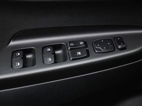 Used 2023 Hyundai Kona SEL w/ Convenience Package image 15