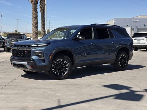 Used 2024 Chevrolet Traverse Z71 w/ LPO, Floor Liner Package image 2