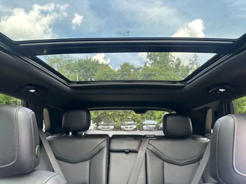 Used 2023 Cadillac XT5 Premium Luxury FWD image 23