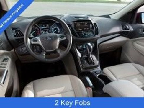 Used 2015 Ford Escape Titanium image 4
