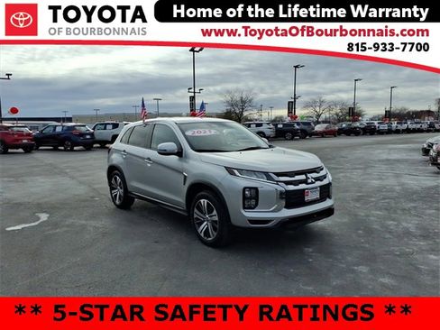 Used 2021 Mitsubishi Outlander Sport SE image 5