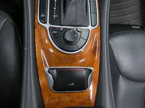 Used 2006 Mercedes-Benz SL 500 image 36