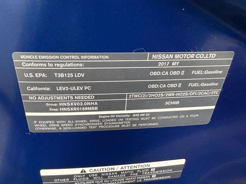 Used 2017 INFINITI Q60 3.0t w/ Cargo Package RWD image 39