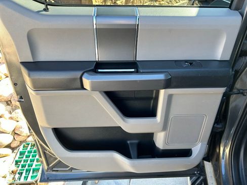 Used 2019 Ford F150 XLT w/ Equipment Group 302A Luxury image 28