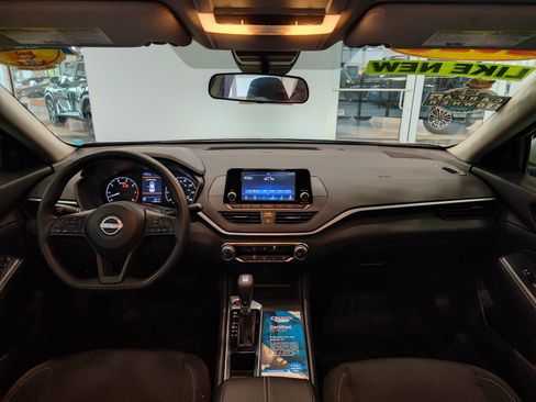 Used 2023 Nissan Altima 2.5 S FWD image 25
