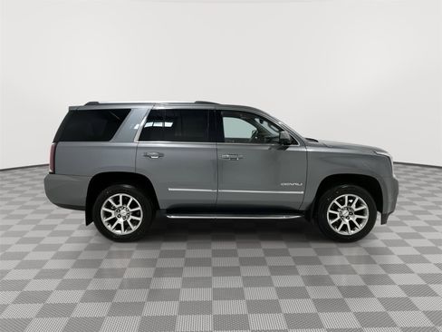 Used 2019 GMC Yukon Denali AWD/4WD image 6