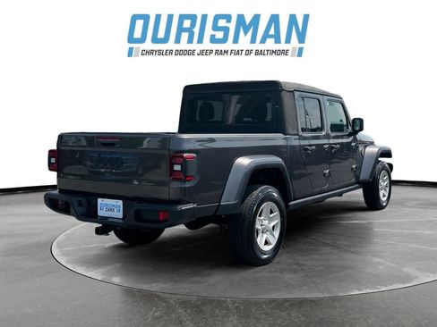 Used 2022 Jeep Gladiator Sport AWD/4WD image 6