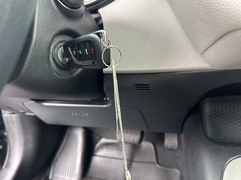 Used 2024 Toyota Corolla LE image 23