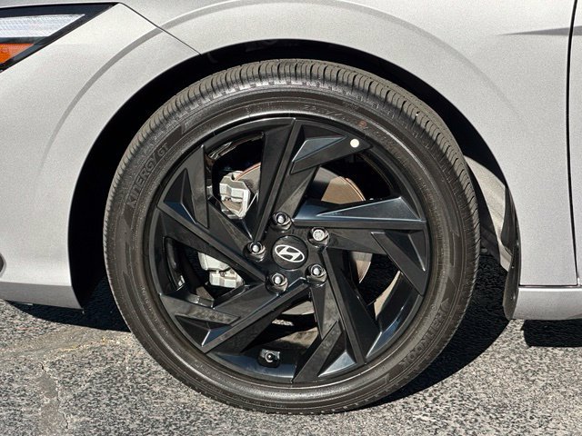Used 2026 Hyundai Elantra SEL Sport Premium FWD image 8