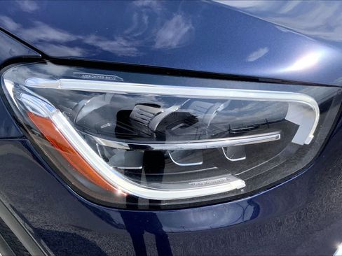 Used 2022 Mercedes-Benz GLC 300 image 26