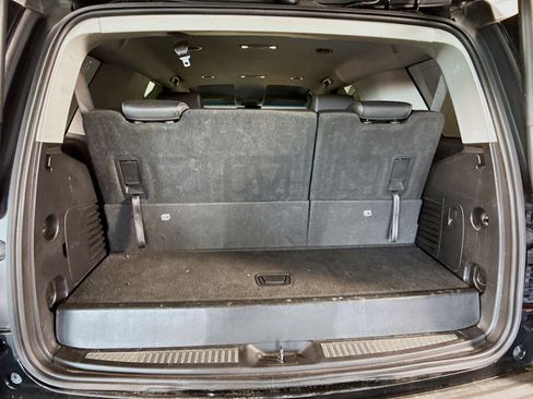 Used 2018 Chevrolet Tahoe LT image 33