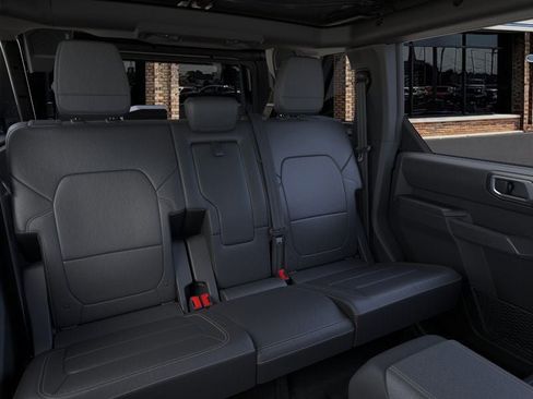 New 2025 Ford Bronco Badlands w/ Sasquatch Package image 11