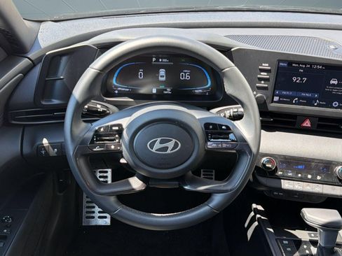 Used 2026 Hyundai Elantra Sport FWD image 11