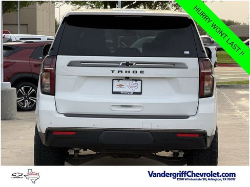 Certified 2022 Chevrolet Tahoe Z71 w/ Luxury Package AWD/4WD image 5