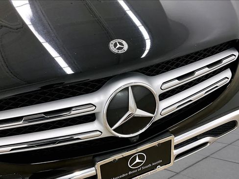 Used 2022 Mercedes-Benz GLC 300 image 29