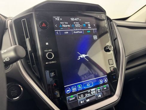 Used 2025 Subaru Crosstrek 2.0i Premium image 22