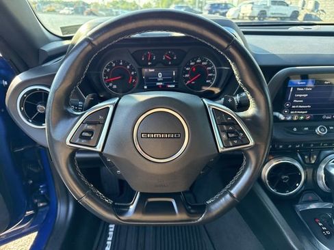 Used 2024 Chevrolet Camaro LT w/ Technology Package image 16