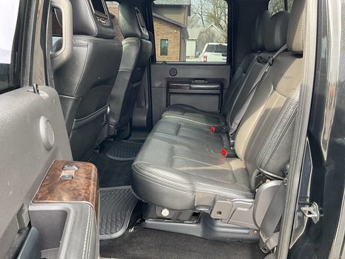 Used 2013 Ford F250 Platinum w/ FX4 Off Road Pkg image 12