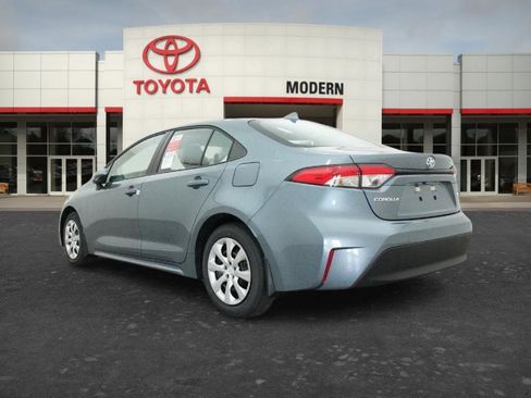 New 2026 Toyota Corolla LE FWD image 5