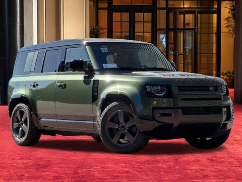 New 2026 Land Rover Defender 110 X-Dynamic SE AWD/4WD image 6