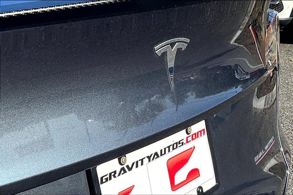 Used 2022 Tesla Model Y Performance AWD/4WD image 22