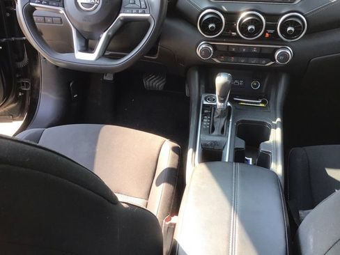 Used 2024 Nissan Sentra SV FWD image 7