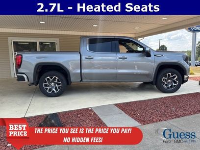 New 2026 GMC Sierra 1500 SLE w/ Preferred Package
