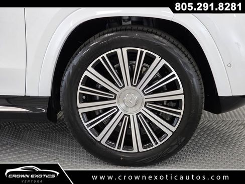 Used 2026 Mercedes-Benz Maybach GLS 600 4MATIC image 9