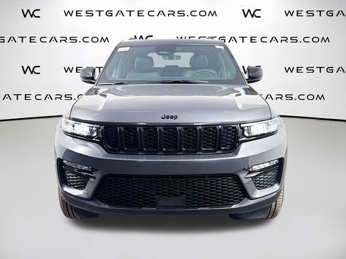 New 2025 Jeep Grand Cherokee Limited w/ Black Appearance Package image 4
