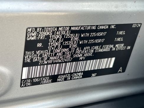 Certified 2024 Toyota RAV4 XLE FWD image 34