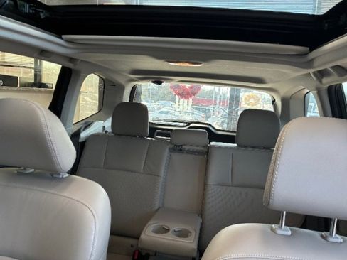 Used 2017 Subaru Forester 2.5i Limited image 37