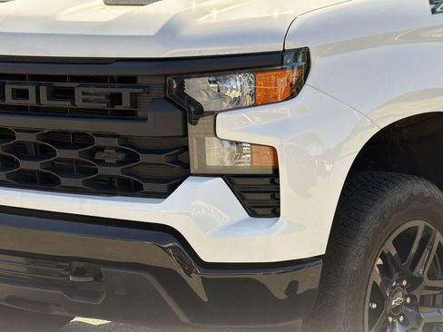 Used 2024 Chevrolet Silverado 1500 Custom Trail Boss w/ Turbomax Blackout Package image 6