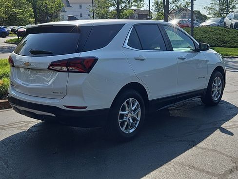 Used 2022 Chevrolet Equinox LT AWD/4WD image 10