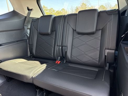 New 2026 Volkswagen Atlas SE image 15