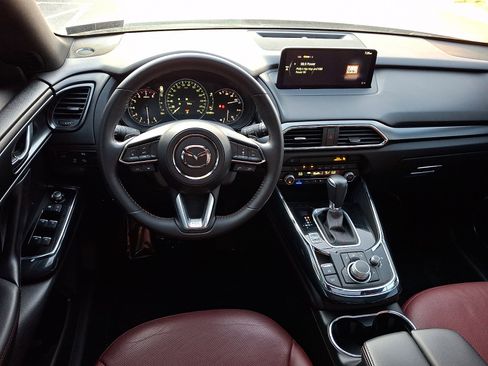 Used 2021 MAZDA CX-9 Carbon Edition AWD/4WD image 11
