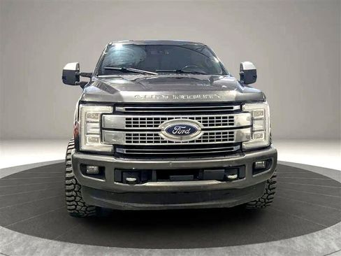 Used 2018 Ford F350 Platinum w/ Platinum Ultimate Package image 8