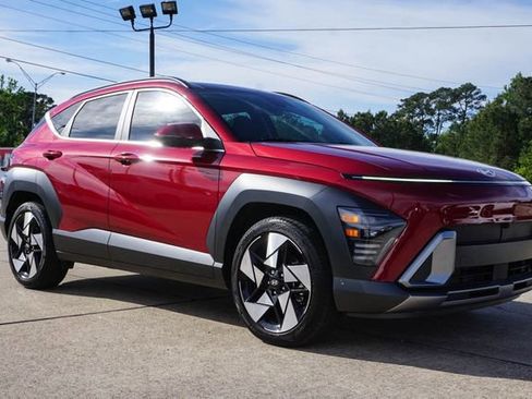 Used 2024 Hyundai Kona Limited image 2