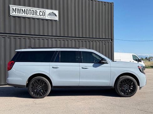 Used 2025 Ford Expedition Max Platinum w/ Stealth Performance Package AWD/4WD image 3