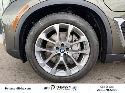 New 2026 BMW X5 xDrive50e AWD/4WD image 32